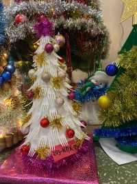 Конкурс новогодних елок «Креативная елка»