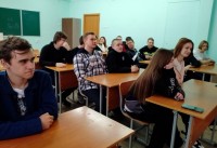 Студенты техникума организовали выставку символов края в День герба РФ