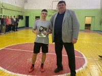 Завершён турнир по мини-футболу на переходящий кубок директора