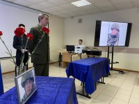 В техникуме открыли Парту Героя, в память о выпускнике, погибшем в СВО