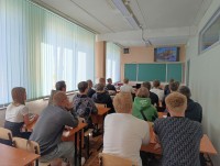 Уроки в форме "cinema club"