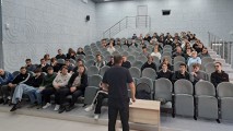 Профориентационная встреча с заместителем начальника полиции Профориентационная встреча с заместителем начальника полиции