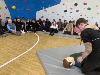 Занятие по основам первой помощи для студентов