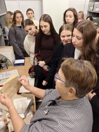 «Страницы времени»: группа 305‑КДП открыла для себя тайны городского архива «Страницы времени»: группа 305‑КДП открыла для себя тайны городского архива