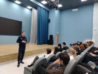 Важная встреча для будущих выпускников: перспективы образования и карьеры