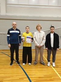 Спортивная эстафета «Военные учения»: азарт, скорость и командный дух
